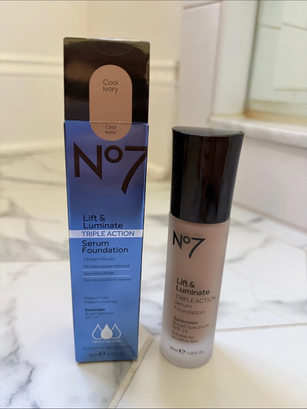No7 Lift & Luminate Triple Action Serum Foundation - Cool Ivory